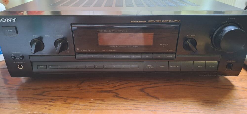 Sony Audio/Video Control Center FM Stereo AM-FM Receiver  Str-D390 Tested